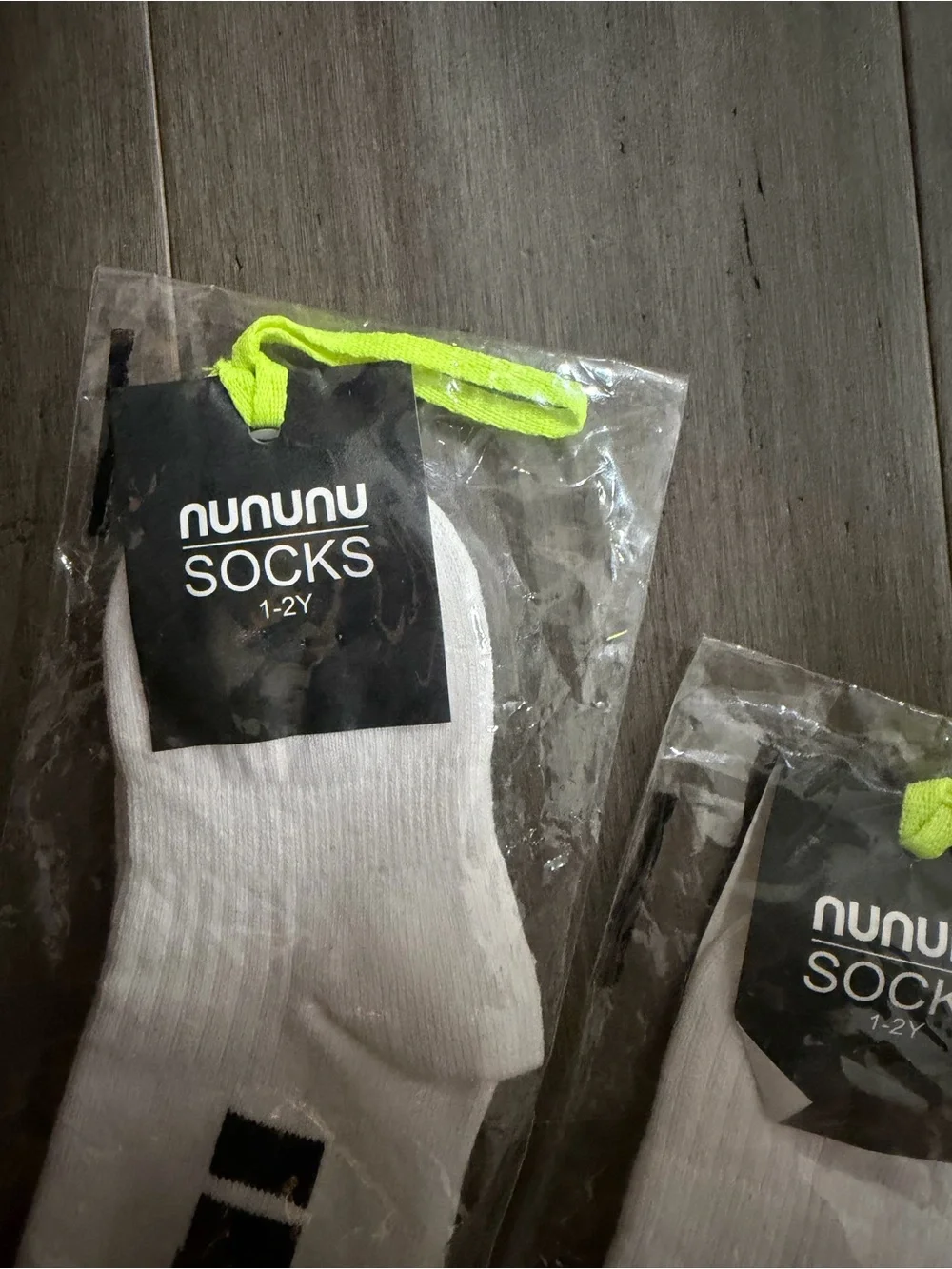 nununu White Crew Socks with ! Sign - Pack of 2